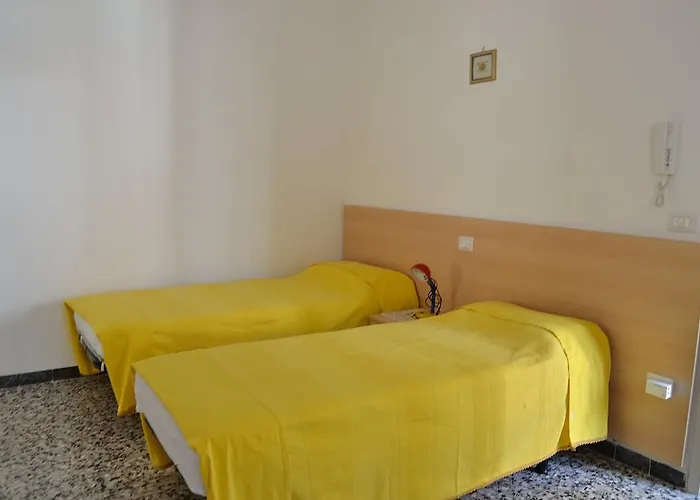 In Zoe * רוזטו דליי אברוצי